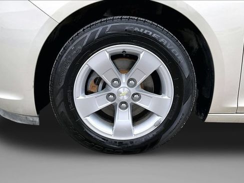 Used 2016 Chevrolet Malibu LS w/ Protection Package FWD image 9