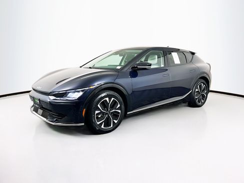 Used 2024 Kia EV6 Wind RWD image 3