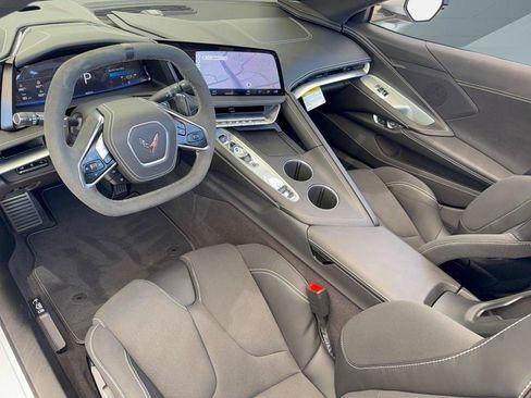 Certified 2026 Chevrolet Corvette Stingray Convertible w/ 1LT RWD image 4