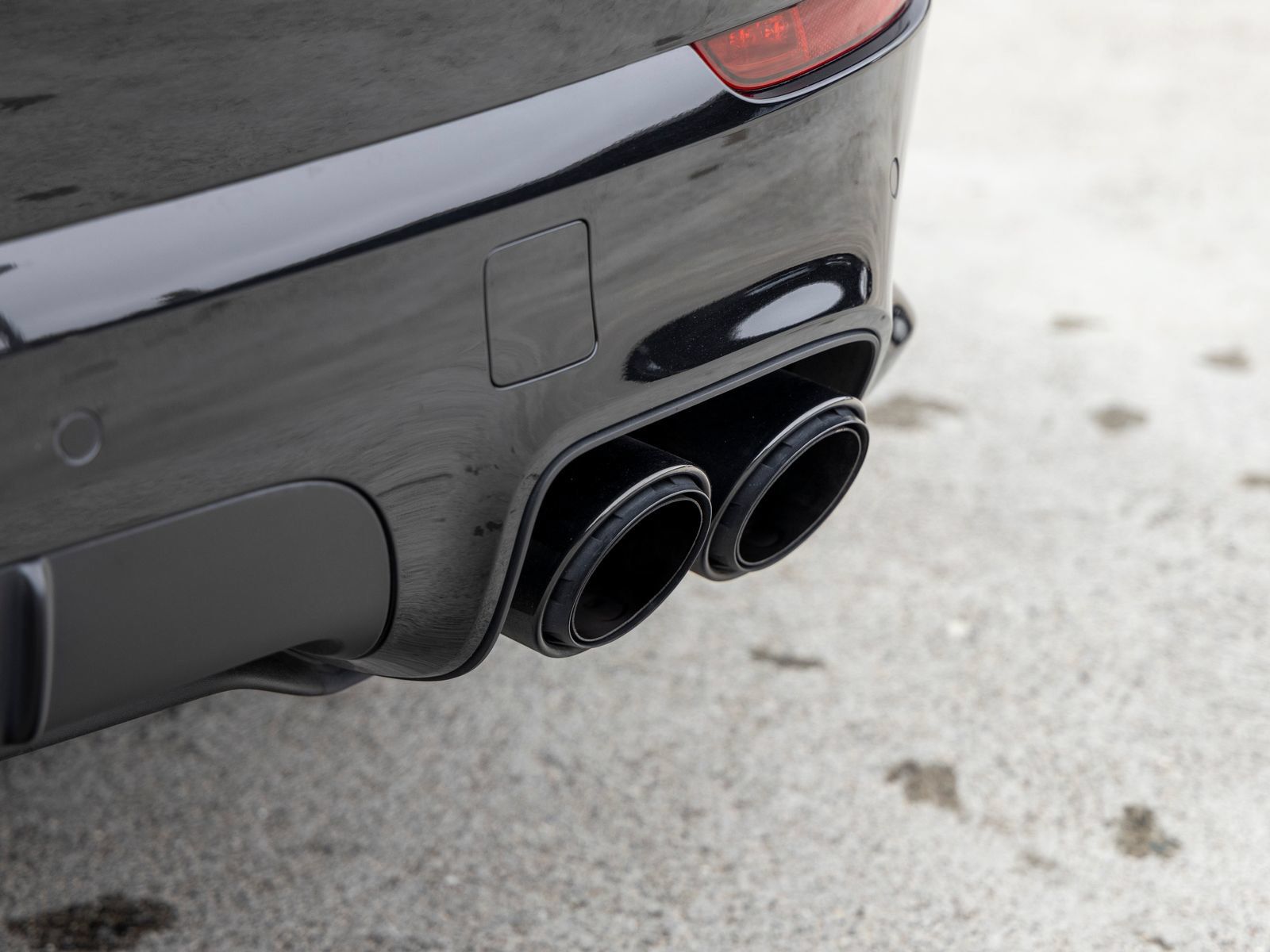 Certified 2023 Porsche Cayenne GTS AWD/4WD image 23