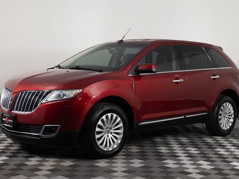 Used 2013 Lincoln MKX AWD image 1