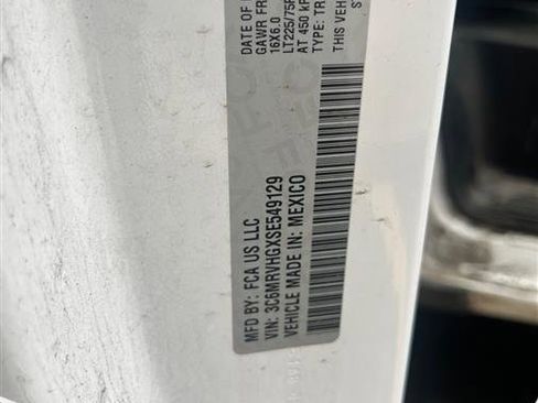Used 2025 RAM ProMaster 3500 w/ Convenience Group FWD image 9