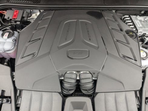 New 2026 Porsche Cayenne Turbo image 29