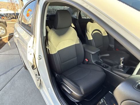 Used 2021 Kia Forte Sedan image 14