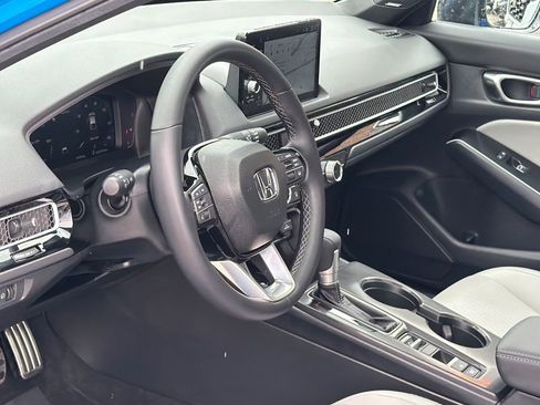 Used 2025 Honda Civic Sport Touring image 14