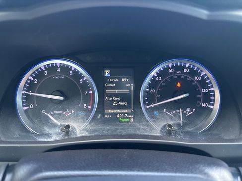 Used 2019 Toyota Highlander Limited image 11