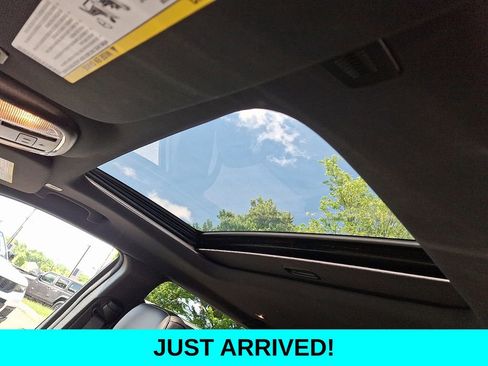 Used 2021 Jeep Grand Cherokee Limited AWD/4WD image 14