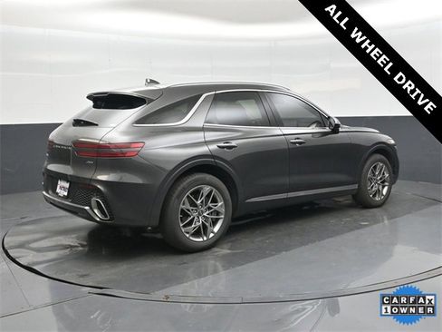 Used 2025 Genesis GV70 2.5T image 4