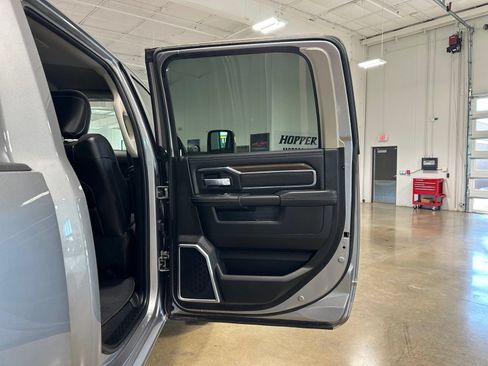 Used 2024 RAM 2500 Laramie w/ Safety Group AWD/4WD image 40