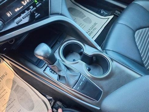 Used 2023 Toyota Camry SE image 15