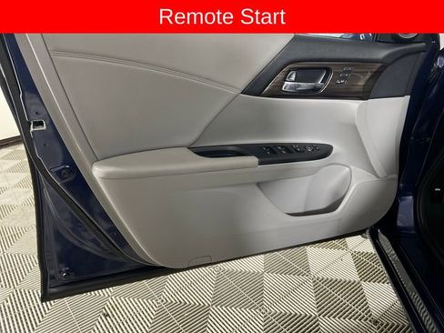 Used 2017 Honda Accord EX-L image 12