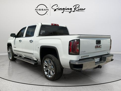 Used 2018 GMC Sierra 1500 SLT w/ SLT Premium Package AWD/4WD image 5