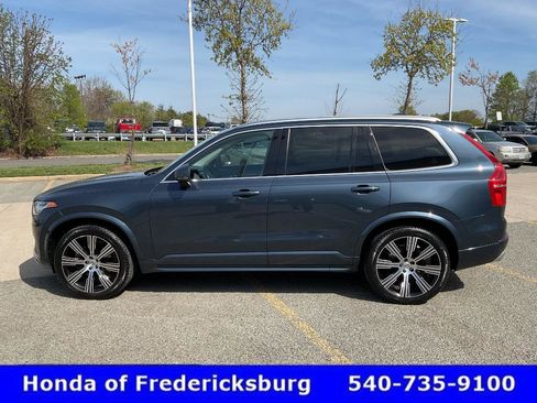 Used 2020 Volvo XC90 T6 Momentum w/ Protection Package Premier AWD/4WD image 3