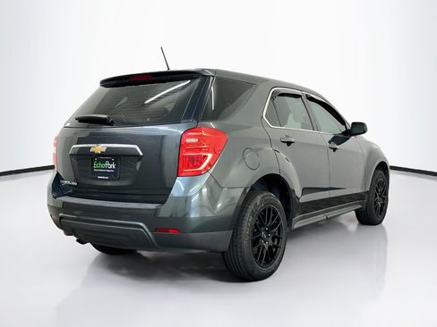 Used 2017 Chevrolet Equinox LS AWD/4WD image 9