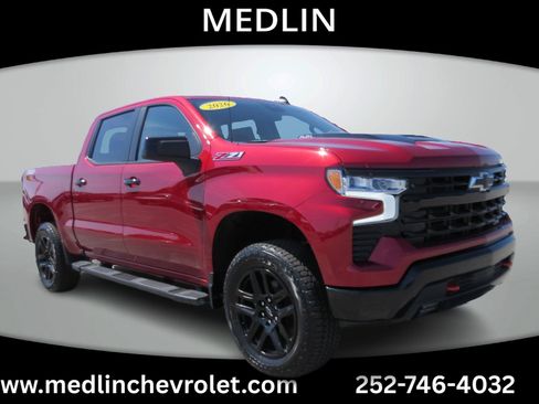 Used 2026 Chevrolet Silverado 1500 LT Trail Boss w/ Convenience Package II AWD/4WD image 2