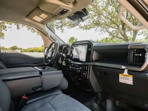 Used 2026 Ford F150 XL RWD image 39