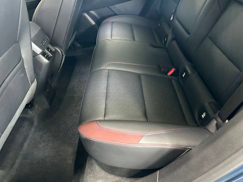 Used 2025 Chevrolet Equinox RS w/ Convenience Package III AWD/4WD image 38