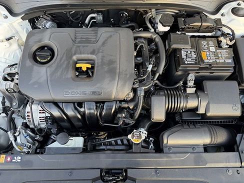 Certified 2024 Kia Forte LXS w/ LXS Technology Package image 31