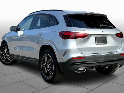 New 2026 Mercedes-Benz GLA 250 4MATIC image 16