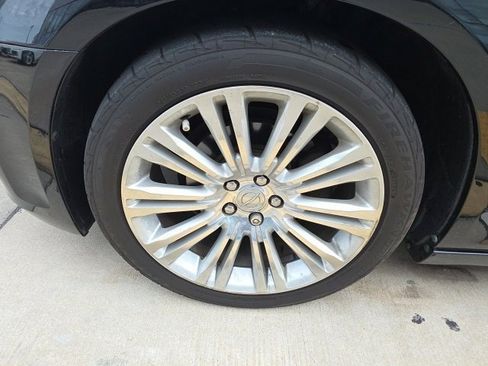 Used 2012 Chrysler 300 Limited w/ Luxury Group image 10