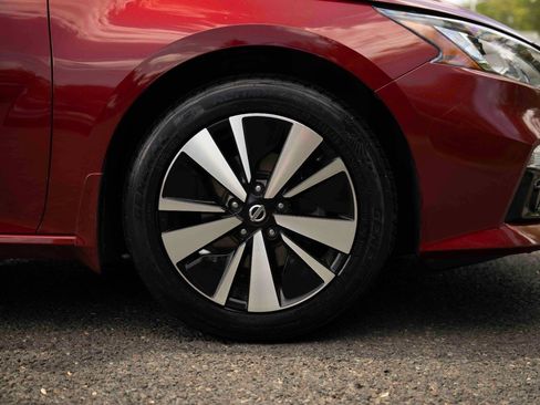 Used 2019 Nissan Altima 2.5 SV AWD/4WD image 26