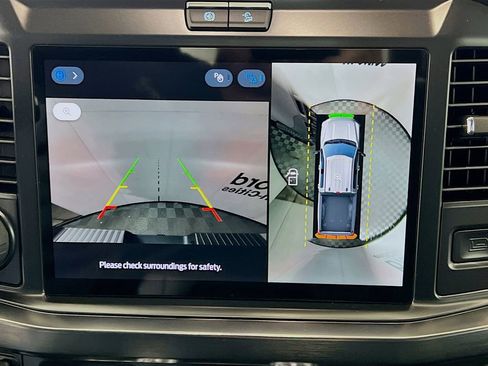 New 2026 Ford F350 Lariat w/ Black Appearance Package image 21