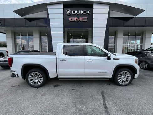 Certified 2020 GMC Sierra 1500 Denali w/ Denali Ultimate Package AWD/4WD image 2