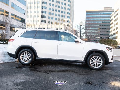 Used 2020 Mercedes-Benz GLS 450 4MATIC image 8