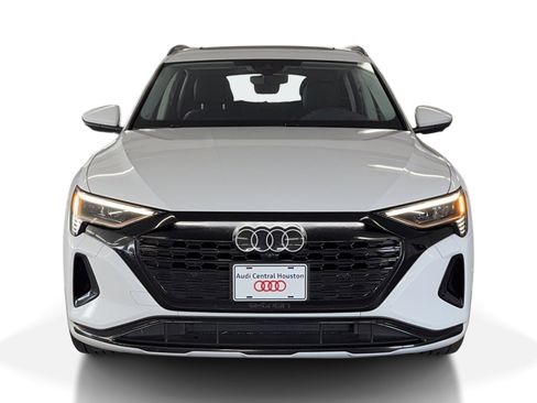 Certified 2024 Audi Q8 e-tron Prestige w/ Prestige Package image 6