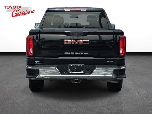 Used 2025 GMC Sierra 1500 SLT image 6