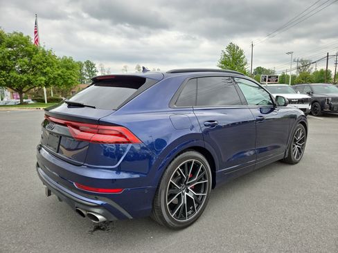 Used 2023 Audi SQ8 Prestige AWD/4WD image 3
