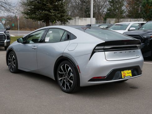 New 2026 Toyota Prius Plug-In Hybrid image 3