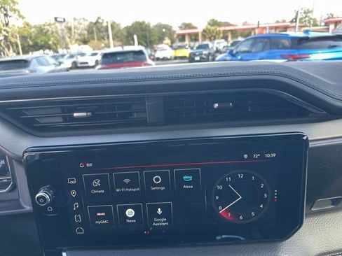 Used 2025 GMC Sierra 1500 Denali image 23