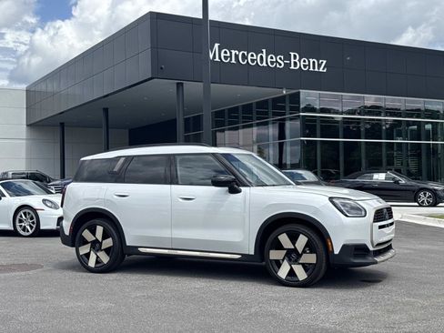 Used 2025 MINI Cooper Countryman S w/ Comfort Package Max AWD/4WD image 1