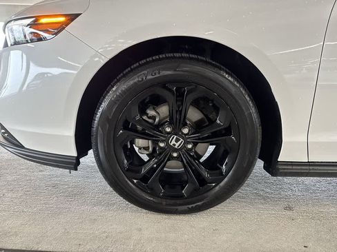 Used 2025 Honda Accord SE image 10