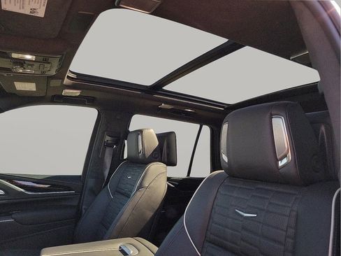 Used 2024 Cadillac Escalade V w/ LPO, Floor Liner Package AWD/4WD image 16