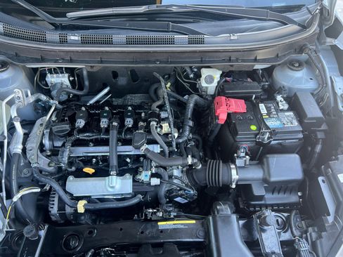 Used 2024 Nissan Kicks SR image 17