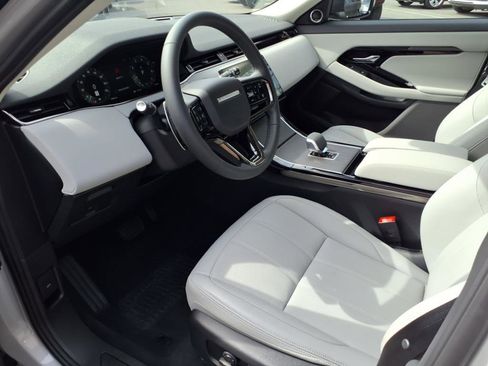 Certified 2025 Land Rover Range Rover Evoque S image 17