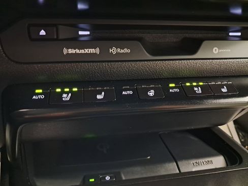 Used 2020 Lexus UX 250h w/ Premium Package image 26