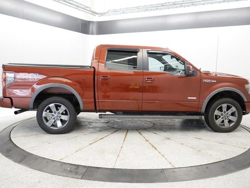 Used 2014 Ford F150 FX4 w/ Equipment Group 402A Luxury AWD/4WD image 8