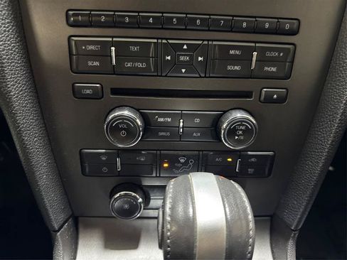 Used 2013 Ford Mustang Coupe RWD image 29