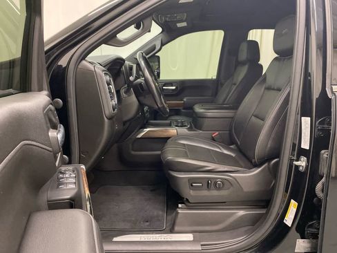 Used 2021 Chevrolet Silverado 2500 High Country image 14