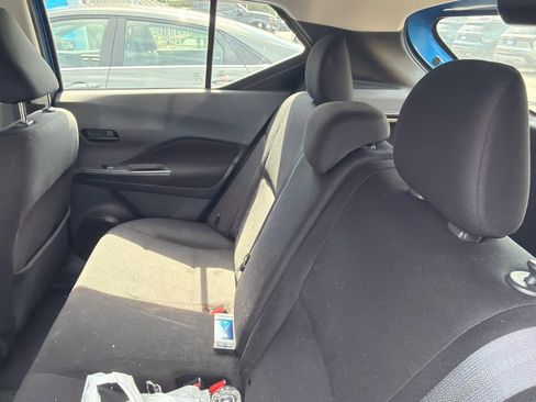 Used 2023 Nissan Kicks S FWD image 11