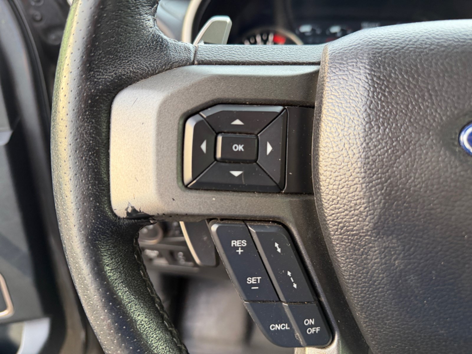 Used 2020 Ford F150 Raptor w/ Equipment Group 802A Luxury AWD/4WD image 20