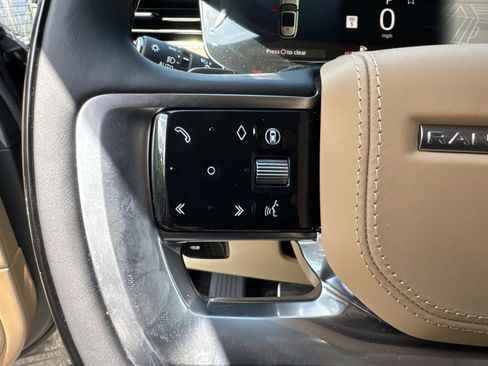New 2026 Land Rover Range Rover SE AWD/4WD image 32