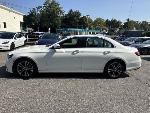 Used 2021 Mercedes-Benz E 350 4MATIC Sedan image 6