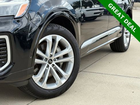 Used 2025 Audi Q7 3.0T Premium Plus AWD/4WD image 9
