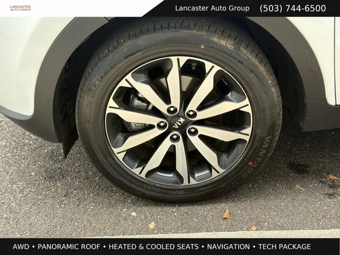 Used 2018 Kia Sportage EX w/ EX Technology Package AWD/4WD image 24