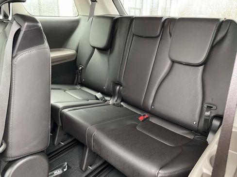 New 2026 Kia Carnival LXS image 7