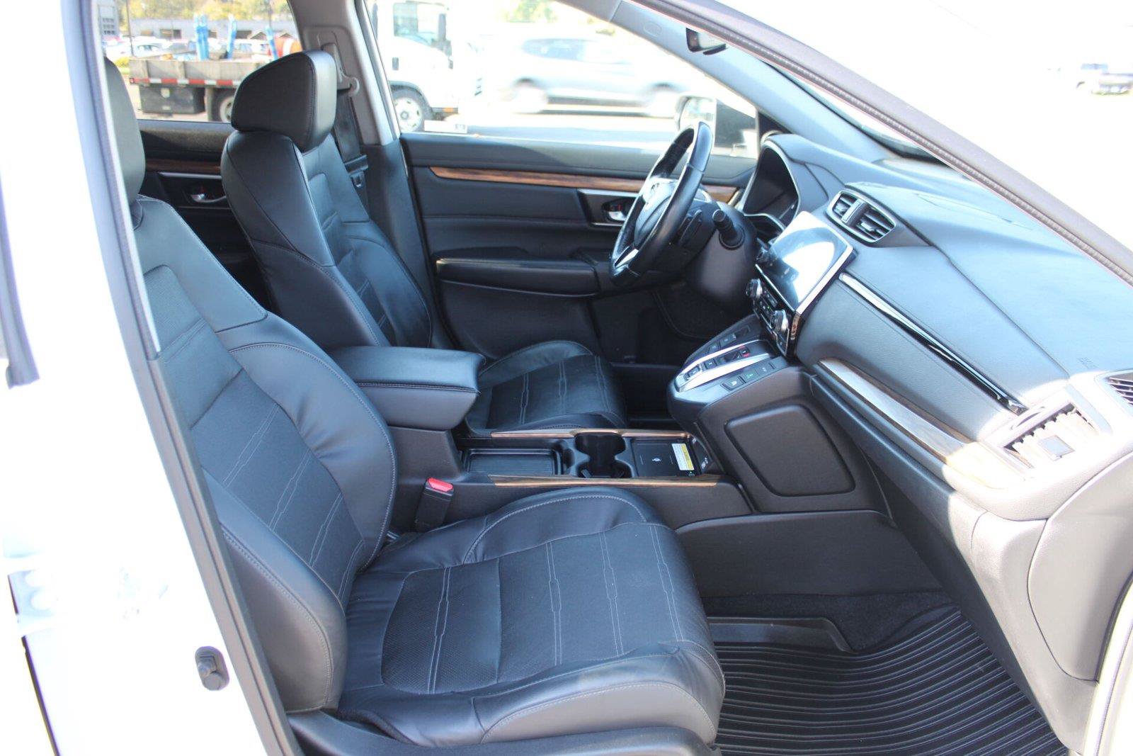Used 2021 Honda CR-V Touring image 11